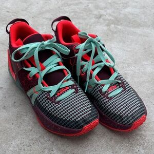 Nike LeBron Witness 7 SE Basketball Sneaker - Kids